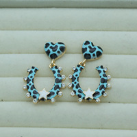 Boucles d'oreilles pendantes style western avec tête de bœuf en zircon, motif tête de bœuf, botte de cheval et fer à cheval, cadeau pour elle