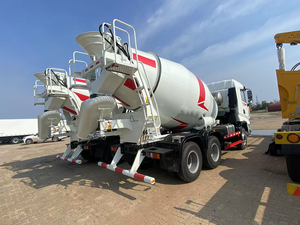 Camion malaxeur à béton SY308C-6W de qualité supérieure, 31200 kg, 199 kW de puissance, blanc, pour la construction, en vente, garantie 1 an pour la construction - Product Image 4