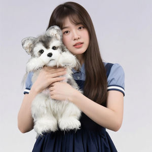 DUPAN Schnauzer Havuç Şeklinde Önlükli Atkı Simülasyon Hayvan Oyuncak Bebek Peluş Sırt Çantaları Stres Giderici Hayvan Arkadaş Köpek Bebek Sırt Çantası - Product Image 5