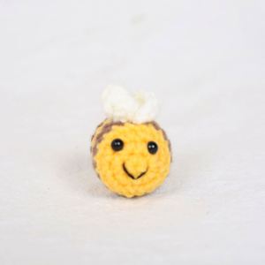 Wholesale Hand Made Knitted Bee Keychain Crochet <b>Key</b> Chain Charm <b>Key</b> <b>Ring</b> <b>Bag</b> Accessories Pendant Fashion Festival Gift - Product Image 3