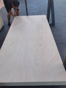 Moderno <span class=keywords><strong>compensato</strong></span> <span class=keywords><strong>marino</strong></span> okoeme 18mm 6mm 4x8 impermeabile laminato E1 - Product Image 2