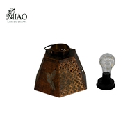 Lámpara Decorativa de Metal con Forma de Colibrí y Pétalos de Latón Hechos a Mano, Lámpara Solar de Viento con Bombilla LED para Uso en el Hogar y Hoteles