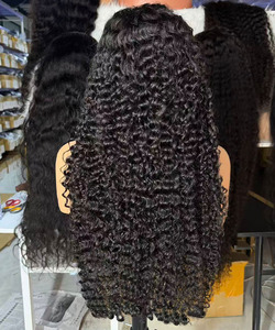 Perruques en cheveux naturels bruts vietnamiens en gros, 100 % cheveux humains, meilleurs cheveux indiens bouclés, densité 180 %, Lace Front longue avec dentelle transparente - Product Image 1