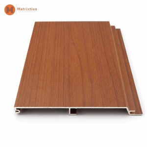 Panneaux de soffite en aluminium <span class=keywords><strong>extrudé</strong></span> à effet bois pour <span class=keywords><strong>plafond</strong></span> extérieur - Product Image 2
