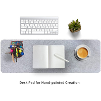 Décoration de bureau et accessoires de bureau Tapis de bureau avec tapis de souris en feutre pour un confort optimal