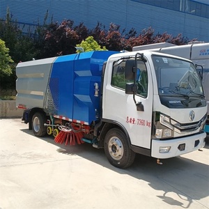 Camión barredor de calles tipo furgoneta Dongfeng 4x2 de alta eficiencia con motor - Product Image 3