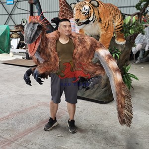 Parque Temático Animatronics hombro realista dinosaurio marioneta <span class=keywords><strong>Deinonychus</strong></span> en venta - Product Image 2