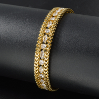 Bracelet gourmette plaqué or 18 carats personnalisable pour femme avec fermoir à ressort et zircons clairs pavés, chaîne épaisse