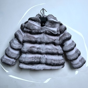 Nuovo Cappotto Invernale in Peluche per Bambini con Texture Morbida, Colore Sfumato, <span class=keywords><strong>Pelliccia</strong></span> Sintetica e Chiusura con Bottoni Nascosti, Giacca per Bambine - Product Image 2