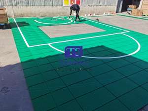 Superficie para Cancha de Baloncesto de 20 pies x 20 pies para Patio Trasero en Varios Colores con el Logotipo de Jordania - Product Image 6