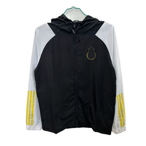 Giacca a vento personalizzata del Real Madrid, giacca a vento ricamata impermeabile, maglia da calcio, abbigliamento sportivo da allenamento per il calcio spagnolo - Product Image 5