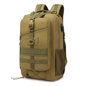 กระเป๋าเป้สะพายหลังยุทธวิธีของเลกัมสีกากีกันน้ำพร้อมพอร์ต USB สำหรับการเดินป่า ปั่นจักรยาน และการเดินทาง - Product Image 5