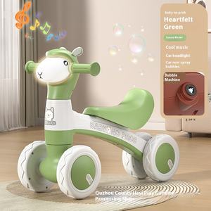 Alpaca Scooter per bambini in plastica a quattro ruote bilanciere auto giocattolo giostra per bambini per 1-3 anni aiuto per camminare - Product Image 1