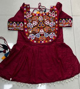 คอลเลกชันพิเศษ navratri เสื้อและกระโปรงสำหรับผู้หญิงชุดลำลองเสื้อและกระโปรง - Product Image 6