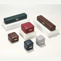 Coffret à bijoux en cuir PU DIGU, logo personnalisé, finition dorée élégante, doublure en tissu suédé, boîte cadeau pour bague, collier, bracelet