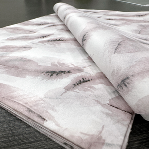 Papier d'emballage en rouleau enduit de cire écologique personnalisé pour vêtements et emballages cadeaux avec impression de logo sur mesure - Product Image 4