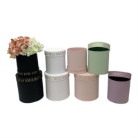 Boîte à fleurs macarons à impression à chaud, coffret cadeau rond avec 2 pièces, coffret cadeau pour petites attentions pour les convives, couleur unie, lot de pièces