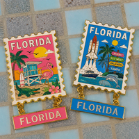 Vente en gros de souvenirs touristiques métalliques personnalisés en émail souple, design Art Déco, forme rectangulaire, avec motifs de villes du Canada (Toronto, Québec)