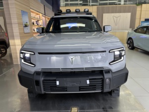 Los últimos vehículos <span class=keywords><strong>de</strong></span> nueva energía 190km 184Km Changan Deepal G318 Hybrid Auto 5 puertas 5 plazas Suv China coches híbridos usados en venta - Product Image 3