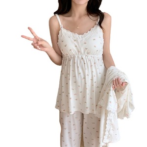 <span class=keywords><strong>Pyjama</strong></span> de Maternité et <span class=keywords><strong>d</strong></span>'<span class=keywords><strong>Allaitement</strong></span> Trois Pièces Printemps/Été avec Robe à Manches Longues pour la Maison - Product Image 1