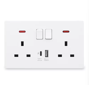 <span class=keywords><strong>Enchufe</strong></span> Multifunción Doble Tipo 146 Estándar Británico de 13A con Interruptor y <span class=keywords><strong>Enchufe</strong></span> USB Tipo-C - Product Image 2