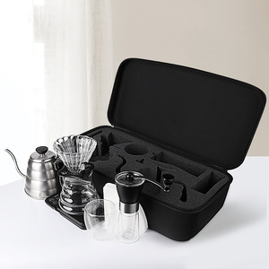 Set de Café Portátil con Molinillo Manual, Tetera de Cuello de Cisne, Gotero de Vidrio, Kit de Viaje, Estuche Negro de EVA con Cierre de Cremallera - Product Image 5