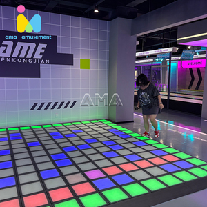Sol de jeu LED interactif 30x30cm pour salle de jeux, piste de danse LED 3D pour jeux d'enfants - Product Image 5