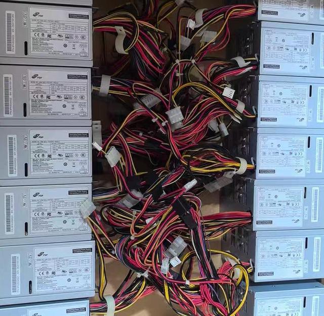 FSP300-60GLC switch
