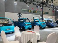 Prix d'usine Mini véhicule utilitaire électrique Quadricycle électrique Moteur 2200W Autonomie 100km Pick-up électrique à quatre roues