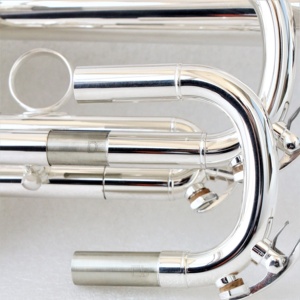 Tromba Cinese Professionale in Eb/D con Valvole Esagonali Speciali Placcate in Argento - Product Image 5