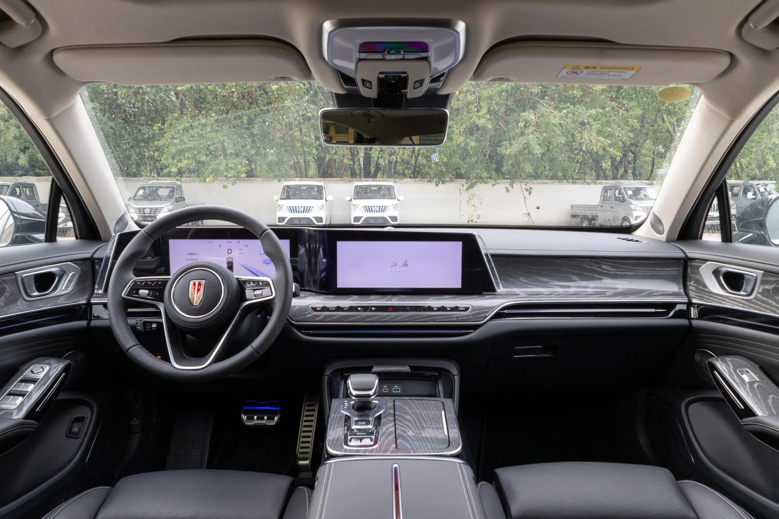 Chinese Cheap Hongqi H9 Automobile 2025 Automatic Luxury Gasoline Sedan Faw Hongqi H9 Hybrid Used New Cars for Sale in China · image 6