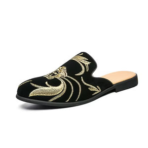 Pantuflas de Hombre, Estilo 2025, Verano, Transpirables, Antideslizantes, de Una Pieza, Sin Talón, de Cuero PU, para Exteriores - Product Image 2