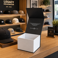 Boîtes à chapeaux 2026 – Boîte rigide personnalisée pour casquettes avec gaufrage UV, lamination mate CMYK, boîte cadeau magnétique noire pour casquettes, logo personnalisé