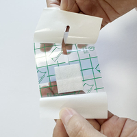 Pansement stérile pour canule IV médicale OEM, pansement transparent imperméable auto-adhésif en film PU pour canule IV