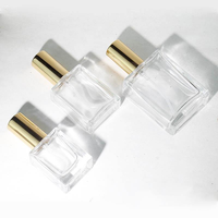 Vente en gros de flacons de parfum en verre carrés plats transparents, noirs et dégradés ombrés de 10/15/30 ml, vaporisateur rechargeable pour les voyages