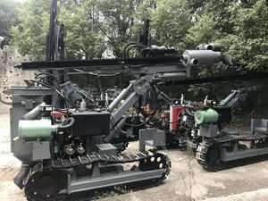 최고 품질 지반 광업 25m 깊이 유압 시추공 회전식 디젤 크롤러 휴대용 <span class=keywords><strong>DTH</strong></span> 드릴링 장비 - Product Image 5