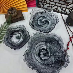 Assiettes <span class=keywords><strong>de</strong></span> service en verre en gros, bols à dessert et fruits, et ensemble <span class=keywords><strong>de</strong></span> plateaux en forme <span class=keywords><strong>de</strong></span> cœur à motif floral style aquarelle - Product Image 2