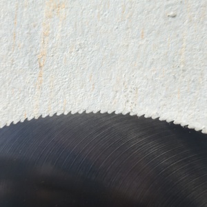 Lames de <span class=keywords><strong>scie</strong></span> circulaires en acier rapide à revêtement PVD personnalisables de la marque CORONET, OEM/ODM, 100-400 TPI, 250-500 mm, épaisseur de 1 mm à 3 mm - Product Image 2