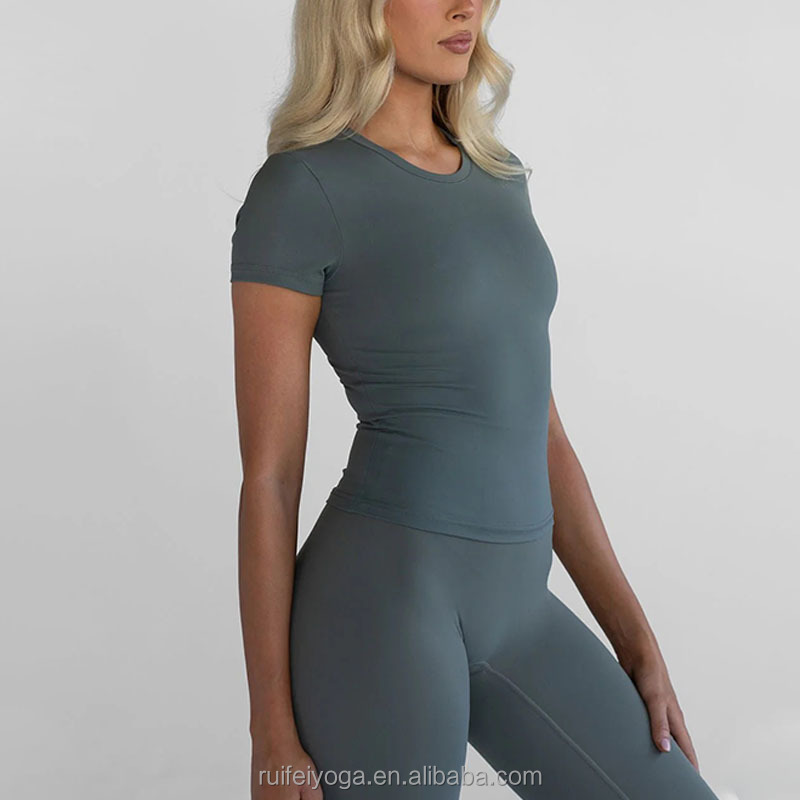 Custom Stretchy High Quality Nylon Spandex Stitching Slim Fitted Gym Tee Sports Yoga Tops Women Fitness Workout T Shirt