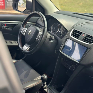 <span class=keywords><strong>Suzuki</strong></span> Swift 2014 1.6L Manuale 2WD Luxury <span class=keywords><strong>Sport</strong></span>, Guida a Sinistra, <span class=keywords><strong>Auto</strong></span> a Basso Consumo di Carburante, Prodotta in Giappone, Veicoli Usati Affidabili - Product Image 5
