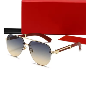 Gafas de Sol Clásicas de Diseño 2025, Gafas de Sol de Moda de Alta Calidad para Hombre y Mujer, Ligeras, con Degradado y Protección UV 400 - Product Image 1