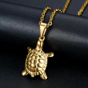 Collar de Tortuga con Colgante de Animal Marino Simple para Mujer, Olivia, Joyería de Acero Inoxidable, Chapado en Oro Real de 18k - Product Image 2