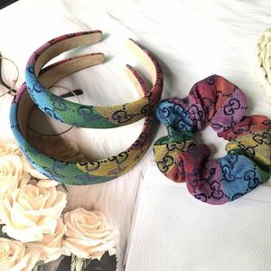 عصابة رأس نسائية فاخرة جديدة رائجة البيع بتصميم عصري مطبوع عليها حروف، إكسسوار شعر مربع الشكل للفتيات - Product Image 5