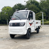 Véhicule utilitaire électrique à quatre roues Pengheng le plus vendu, capacité de charge de 3000 kg, moteur de 2000 W, batterie 72 V 100-260 Ah, autonomie de 101-200 km