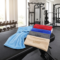 Serviette de sport pour la gym avec poche en filet pour téléphone, se fixe aux équipements de fitness, serviette d'exercice personnalisable avec logo