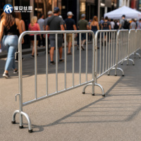 Clôture de contrôle de foule économique, amovible, autoportante, en treillis soudé galvanisé pour trottoirs et défilés