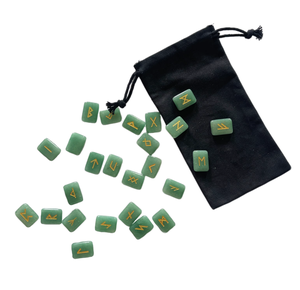 Ensemble de 25 pierres de runes nordiques en cristal naturel de jade aventurine verte sculptée - Product Image 2