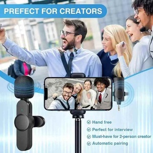 K033 senza fili BT Lavalier microfono tipo C risvolto Clip microfono per TikTok Vlog supporta Multi-canale in tempo reale microfono di missaggio - Product Image 2