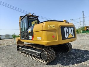 Excavadora de cadenas CAT 320D usada, equipo de construcción hidráulico, color amarillo y negro - Product Image 2