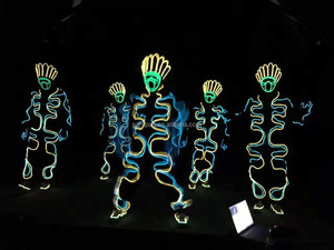 Barato hecho a mano de buena calidad puesta en escena desgaste tamaño adulto luces LED luminosas coloridas baile Robot Cosplay <span class=keywords><strong>disfraz</strong></span> para fiesta - Product Image 3